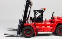 lego-42082-model-d-heavy-forklift-17.jpg