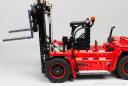 lego-42082-model-d-heavy-forklift-18.jpg
