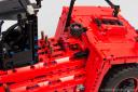 lego-42082-model-d-heavy-forklift-9.jpg