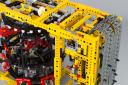 lego-technic-kumihimo-braiding-machine-14.jpg