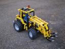 Tractor-Ball-Grapple